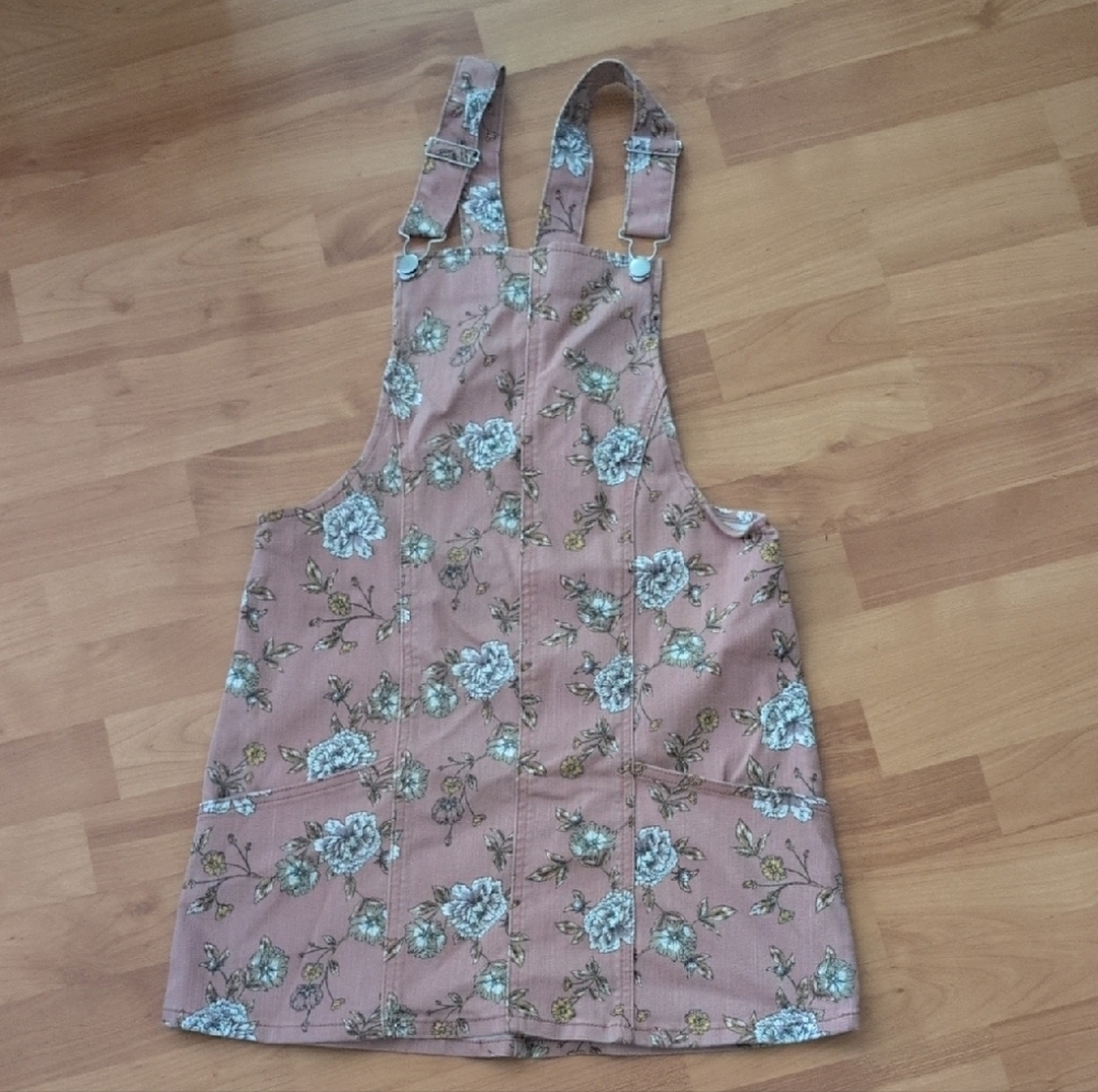 No Boundaries Pink Floral Apron